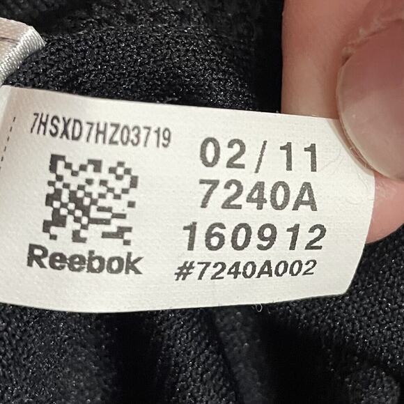 Reebok Jersey XL Red PATRICK KANE 88 Chicago Blackhawks NHL Team Sports… - Picture 6 of 8